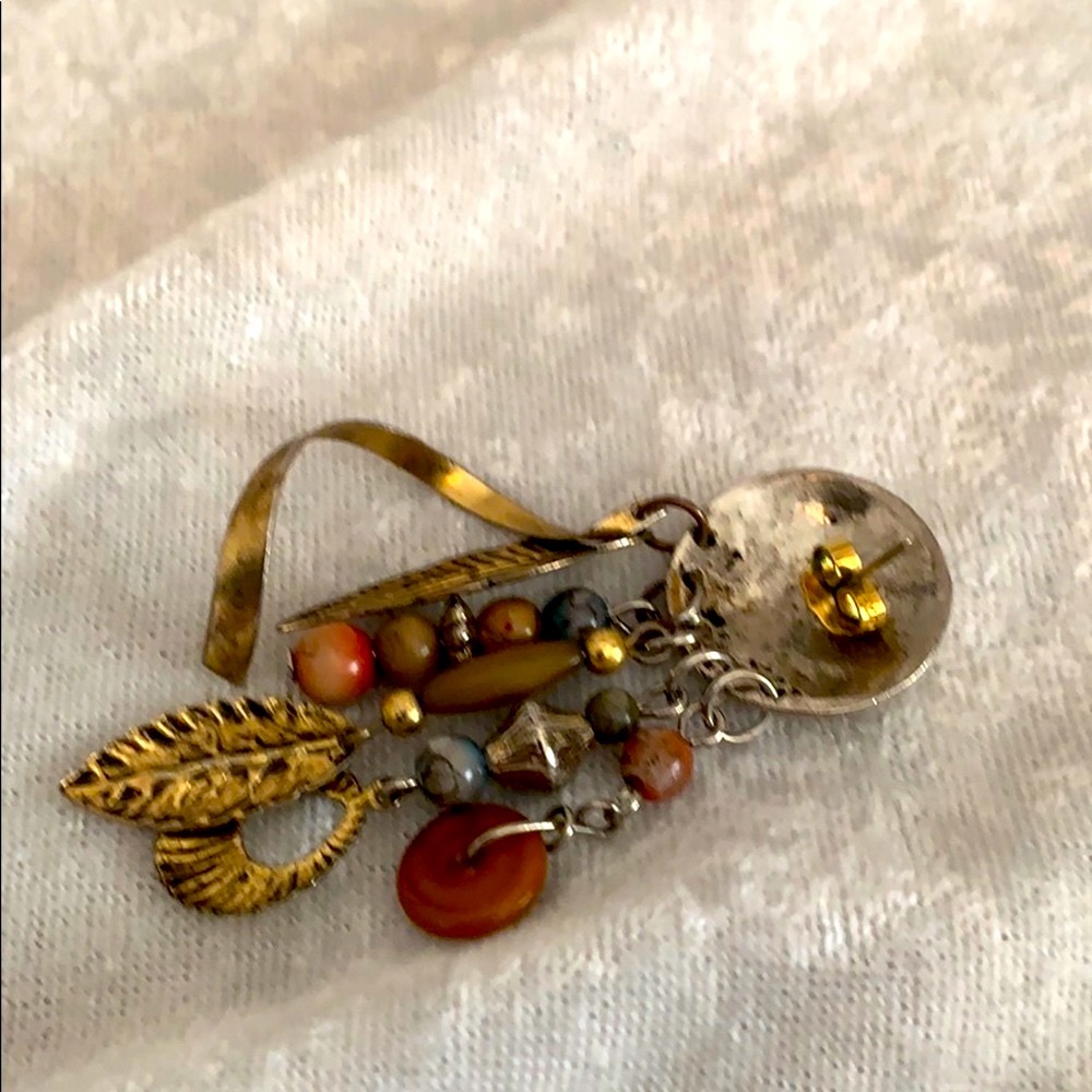 Vintage Dream Catcher Pierced Earrings - Picture 4 of 4